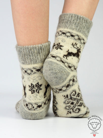 Deer Pattern Wool Socks, Cream