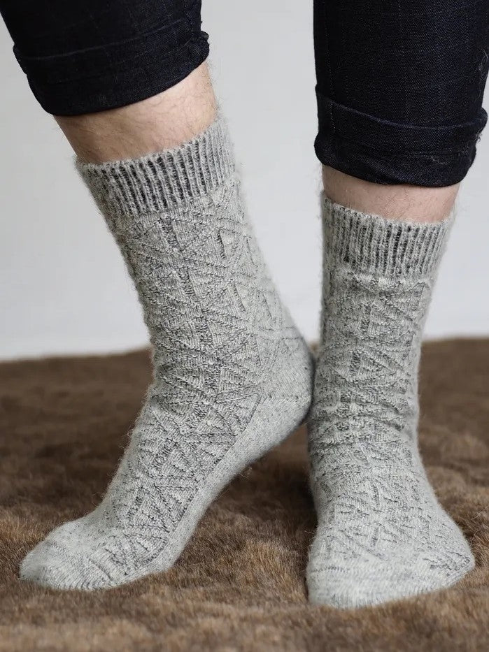 Aurora Diamond Wool Socks, Light Grey