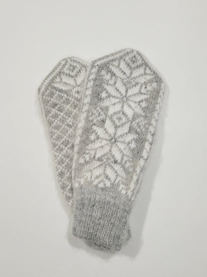 Snowflake Wool Mittens, Grey