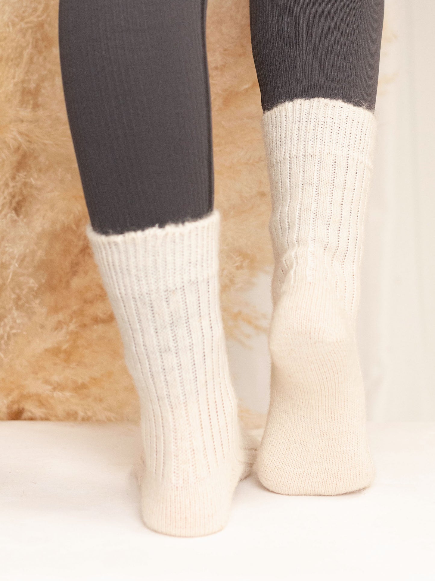 Aurora Wool Socks, White
