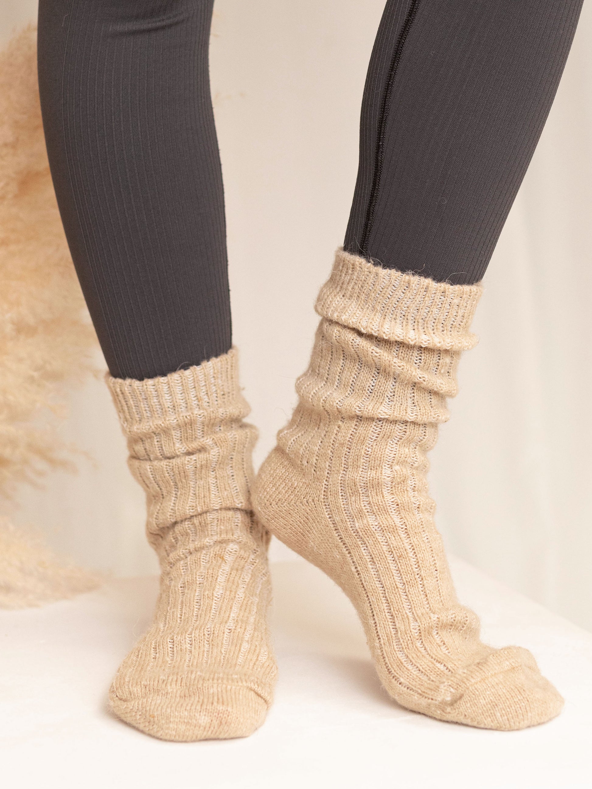 Aurora Wool Socks, Beige