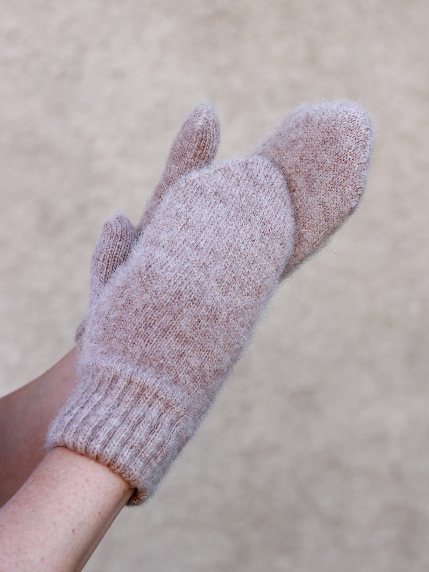 Beige Wool Mittens