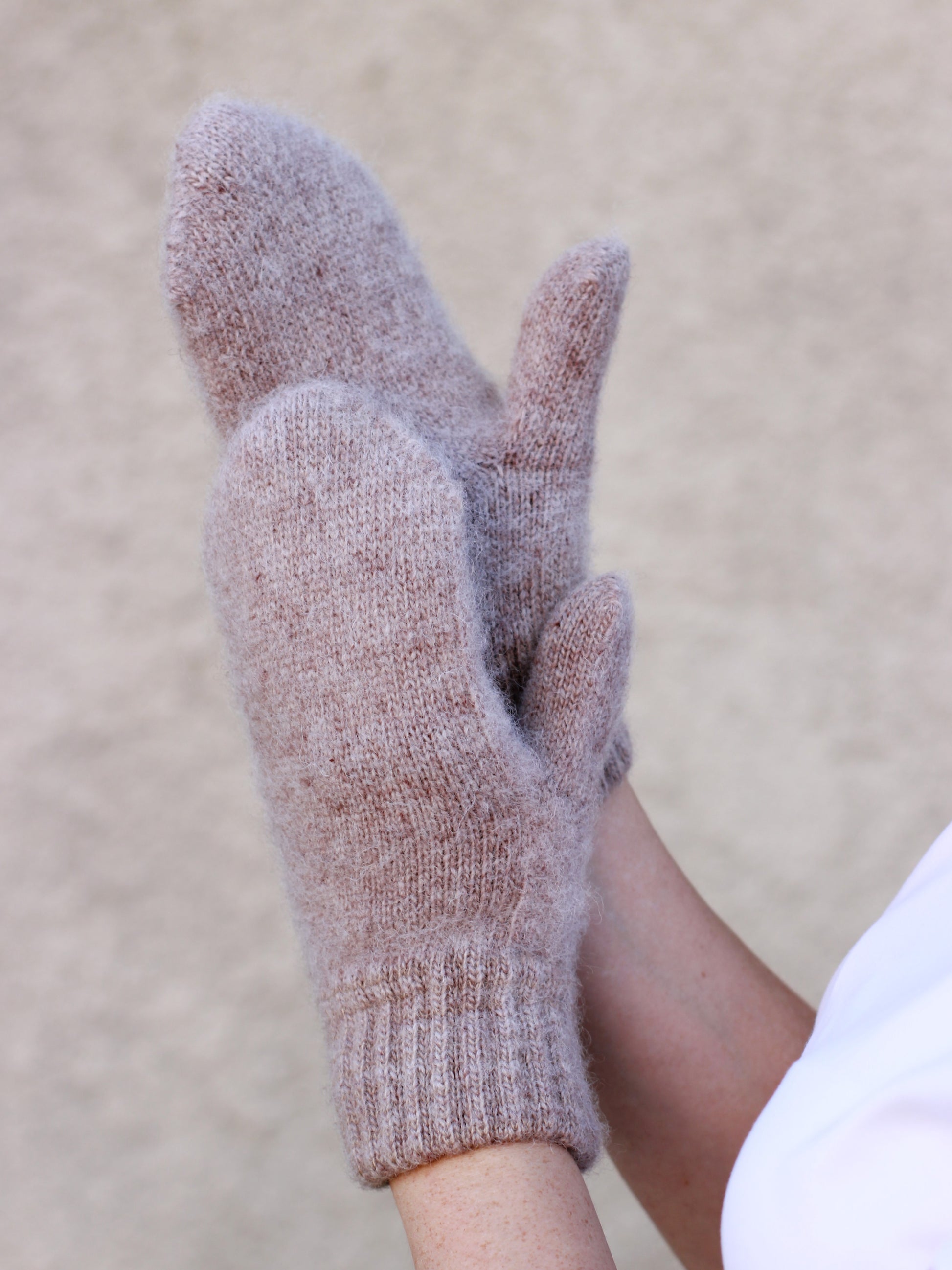 Beige Wool Mittens