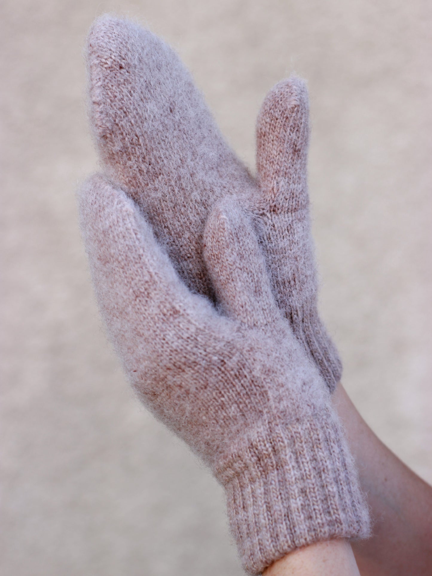 Beige Wool Mittens