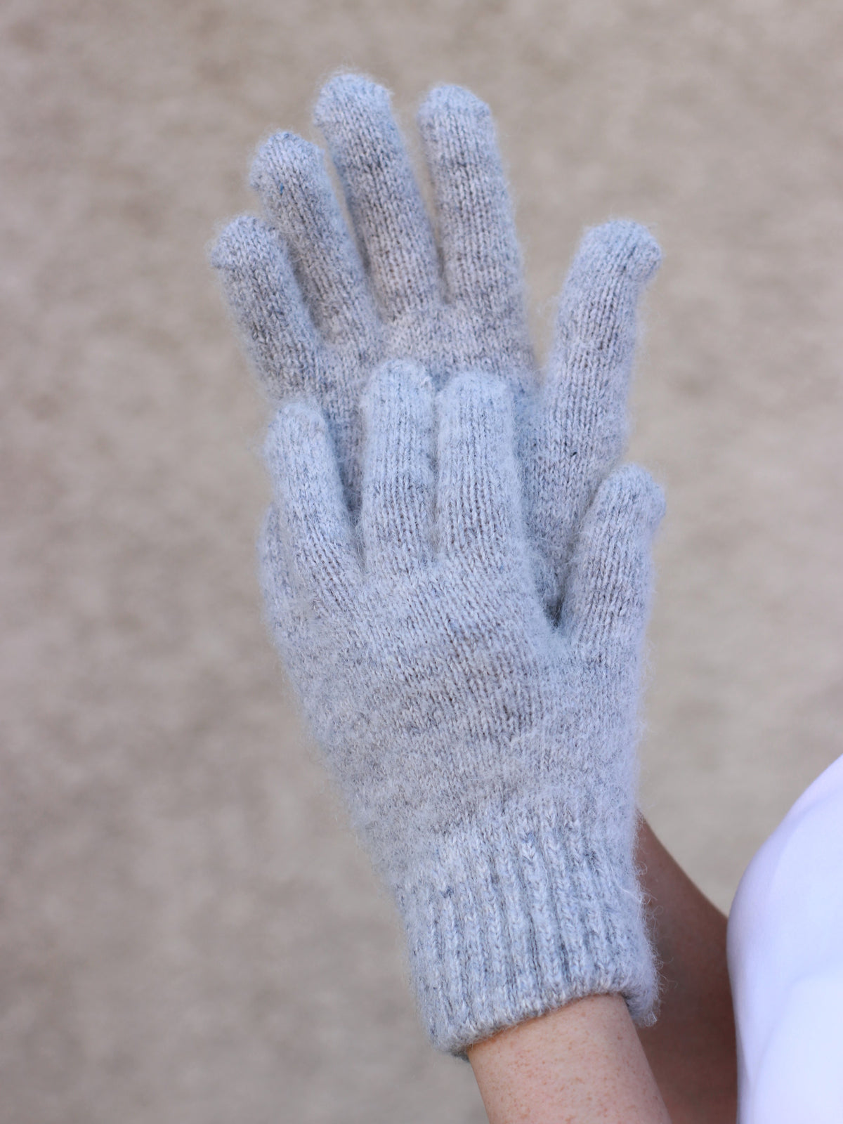 Grey Wool Gloves