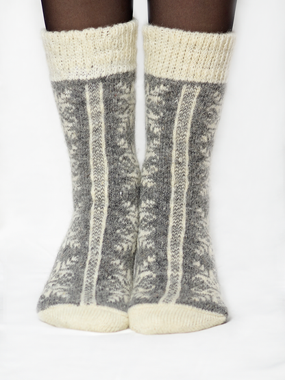 Bellflower Wool Socks, Grey