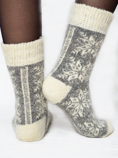 Bellflower Wool Socks, Grey