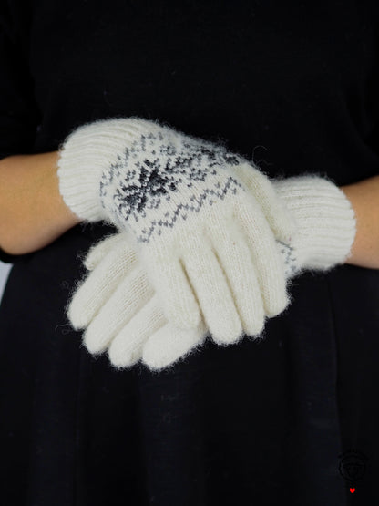 Assorted White Wool Gloves