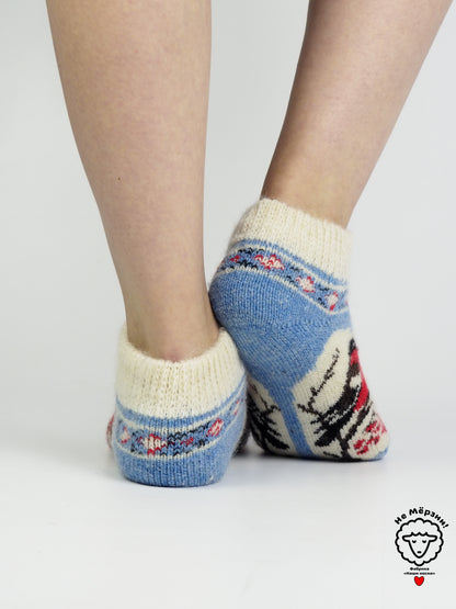 Bullfinch Window Wool Footies